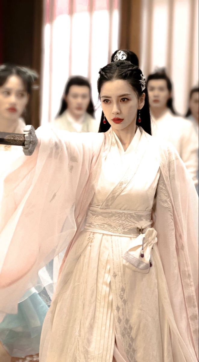 The Enchantment of a Pink Hanfu Robe with Big Sleeves The Enchantment of a Pink Hanfu Robe with Big Sleeves