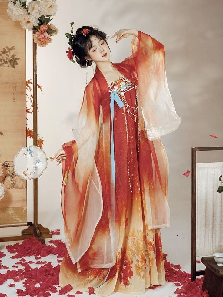 Modernizing the Classic Cheongsam:The Rise of Korean-Style Mid-Length Qipao with a Modern Edge Modernizing the Classic Cheongsam:The Rise of Korean-Style Mid-Length Qipao with a Modern Edge