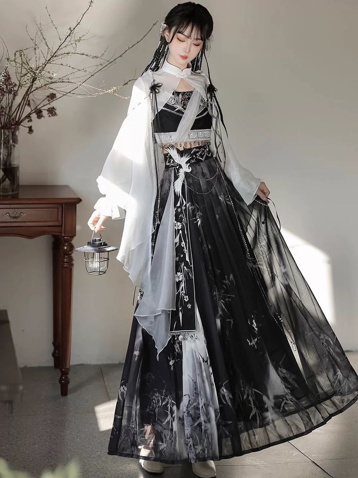 Summer Comfort in Pure Cotton Hanfu for Little Girls Summer Comfort in Pure Cotton Hanfu for Little Girls