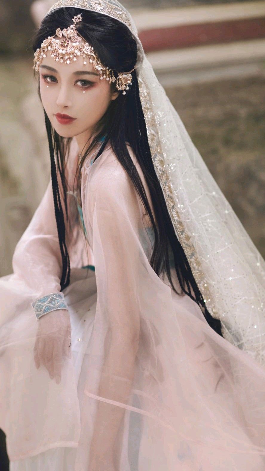 Mystic Half-Face Masks of Hanfu:A Glimpse into the Realm of Immortality Mystic Half-Face Masks of Hanfu:A Glimpse into the Realm of Immortality