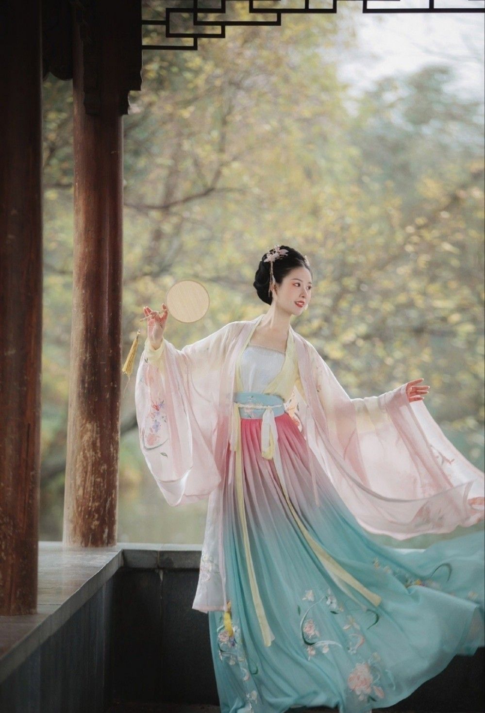 Elegant Clothes with Buttons,Cheongsam and Pearl Embellishments:A Tale of Traditional Beauty Elegant Clothes with Buttons,Cheongsam and Pearl Embellishments:A Tale of Traditional Beauty