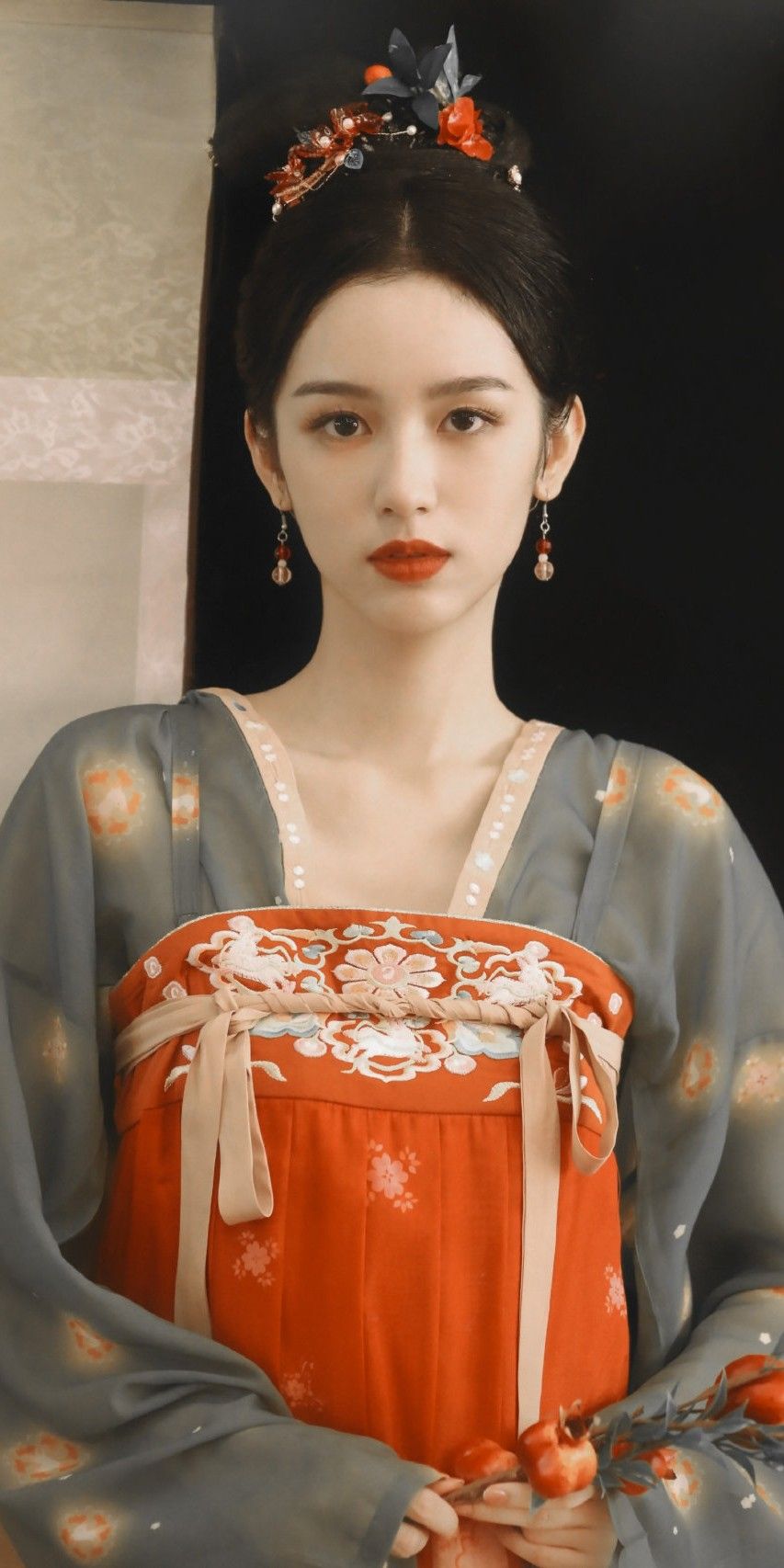 Spring and Autumn Girls Hanfu Shoes:A Guide to the Perfect Pair of Shoes for Your Little One