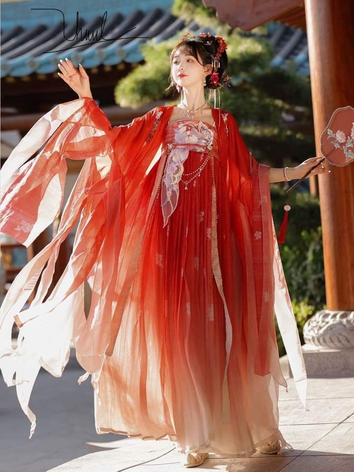 2025 Girls Traditional Chinese Hanfu New Year Outfit Set 2025 Girls Traditional Chinese Hanfu New Year Outfit Set