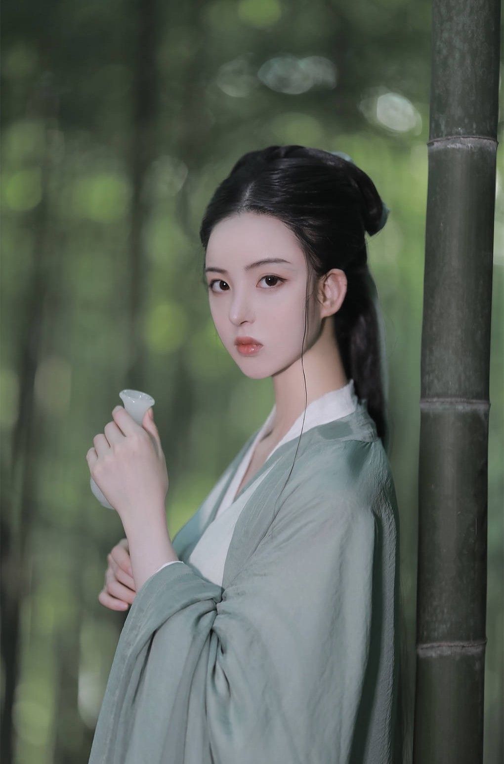 The Elegance of Cheongsam:Embracing the Stylish and Cultural Essence of Si Tengs Qiqi