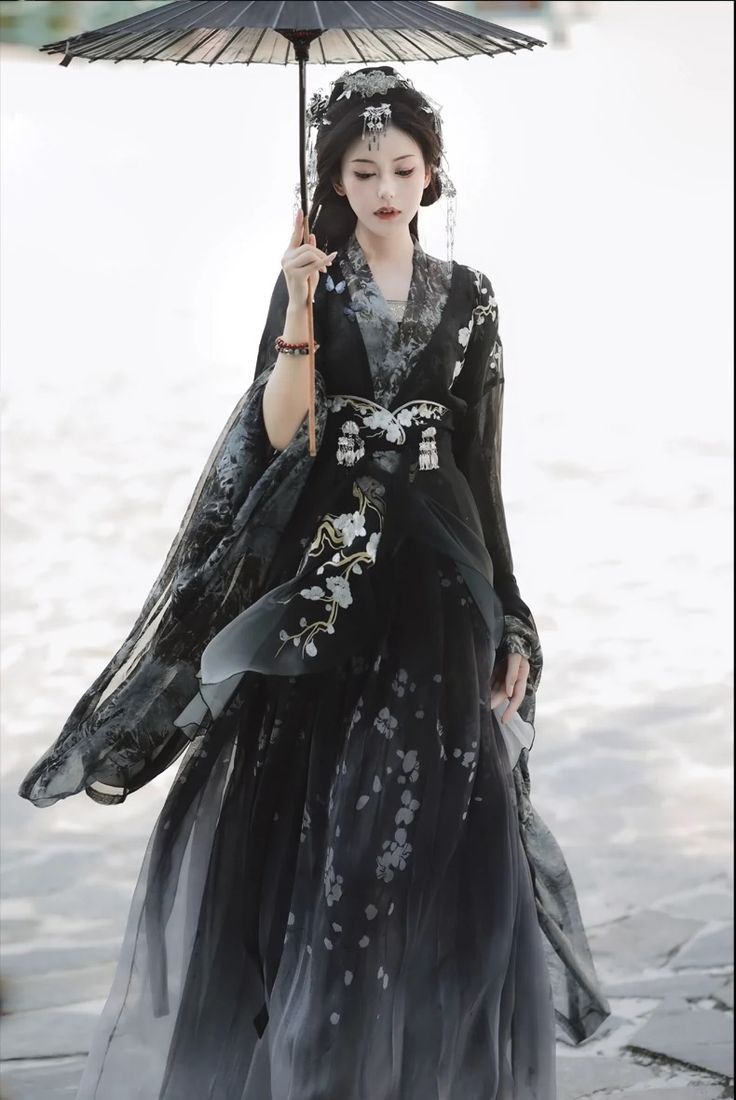 Charming Cheongsam-Style Dresses for Short Girls Charming Cheongsam-Style Dresses for Short Girls