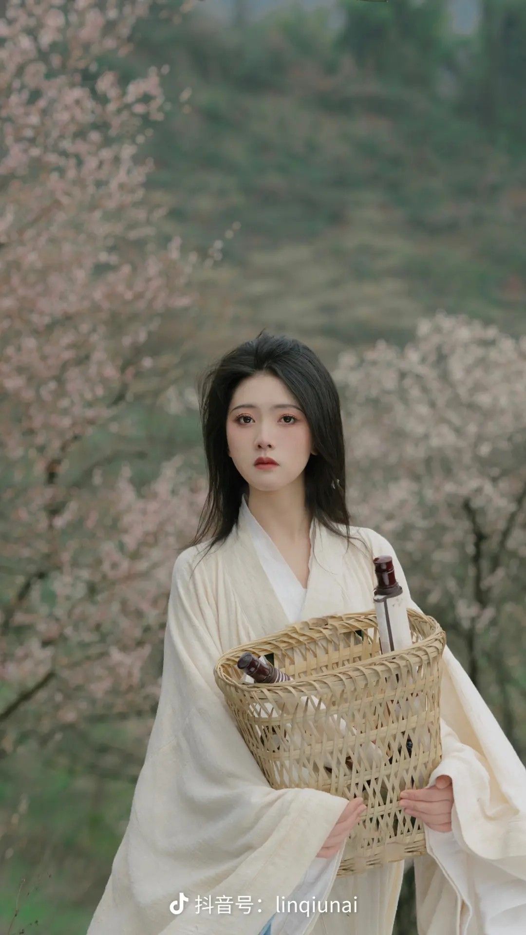 Moon Festival Celebration:A Girl Child in Traditional Hanfu Attire Moon Festival Celebration:A Girl Child in Traditional Hanfu Attire