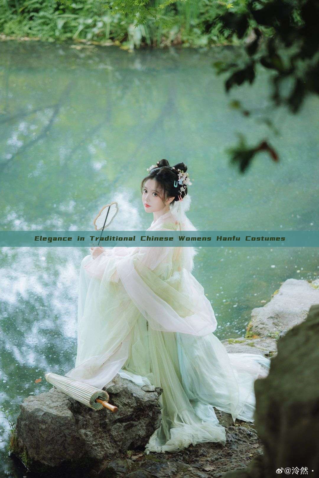 Elegance in Traditional Chinese Womens Hanfu Costumes Elegance in Traditional Chinese Womens Hanfu Costumes