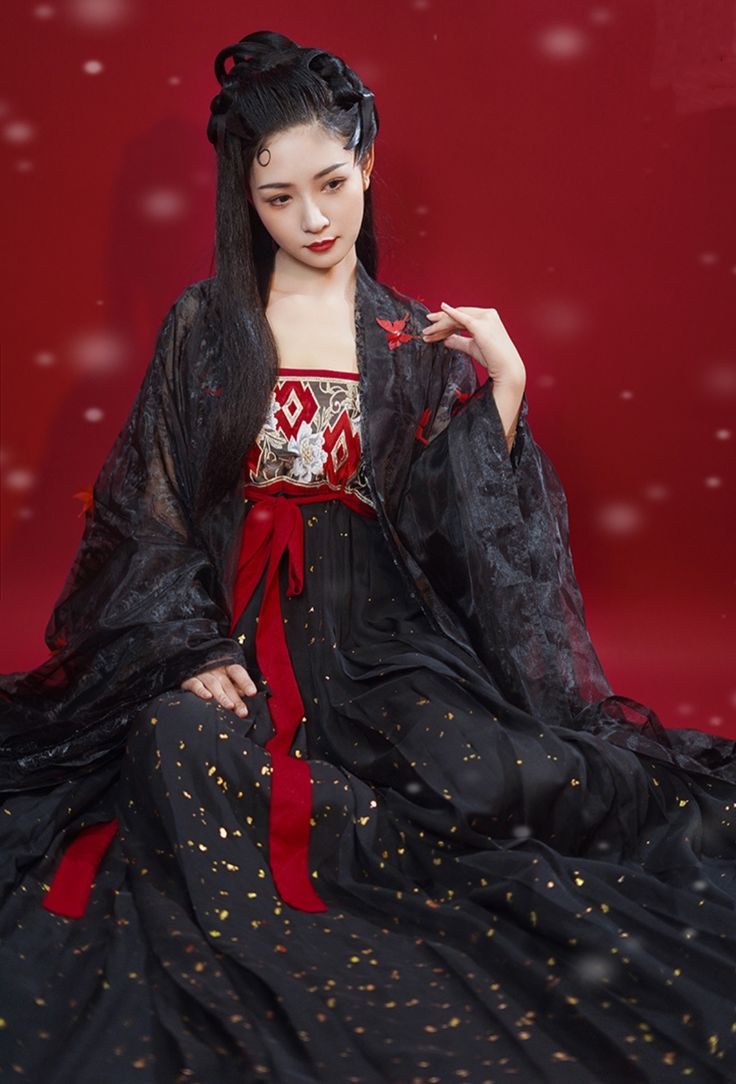 Hanfu Fashion:The Original Charm of Hantong Records Hanfu Fashion:The Original Charm of Hantong Records