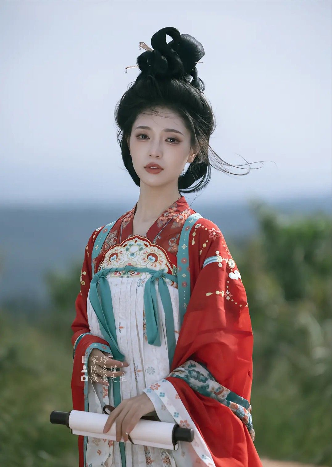 The Complete Guide to Traditional Hanfu Long-Shirt Outfits The Complete Guide to Traditional Hanfu Long-Shirt Outfits