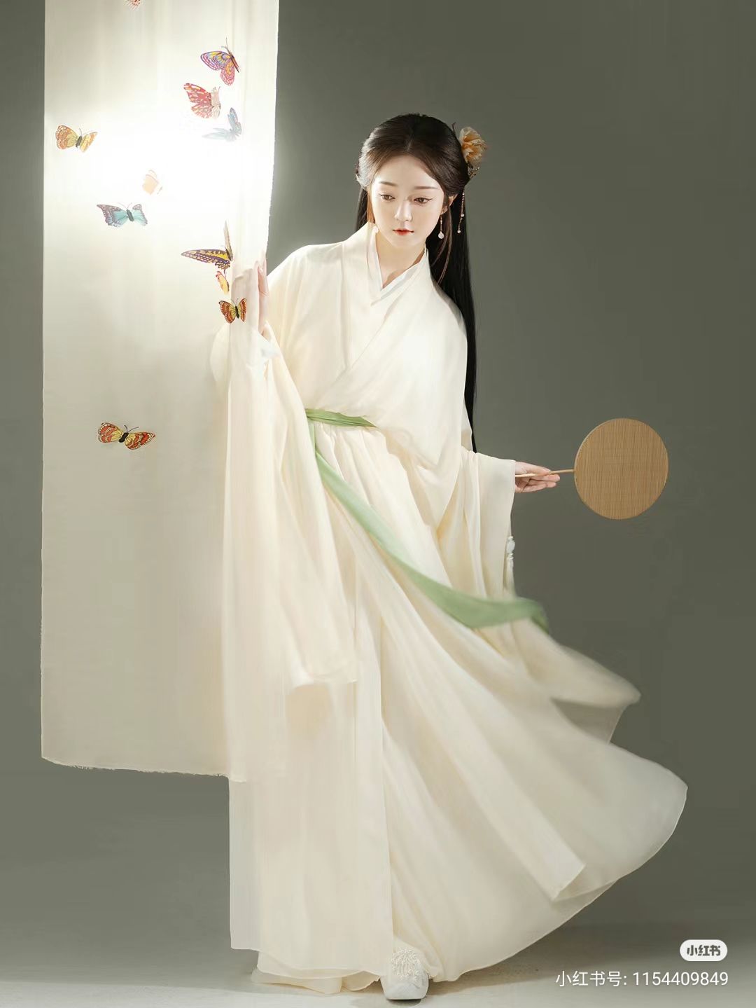 The Elegance of Womens Tangzhuang:A Blend of Tradition and Modernity The Elegance of Womens Tangzhuang:A Blend of Tradition and Modernity