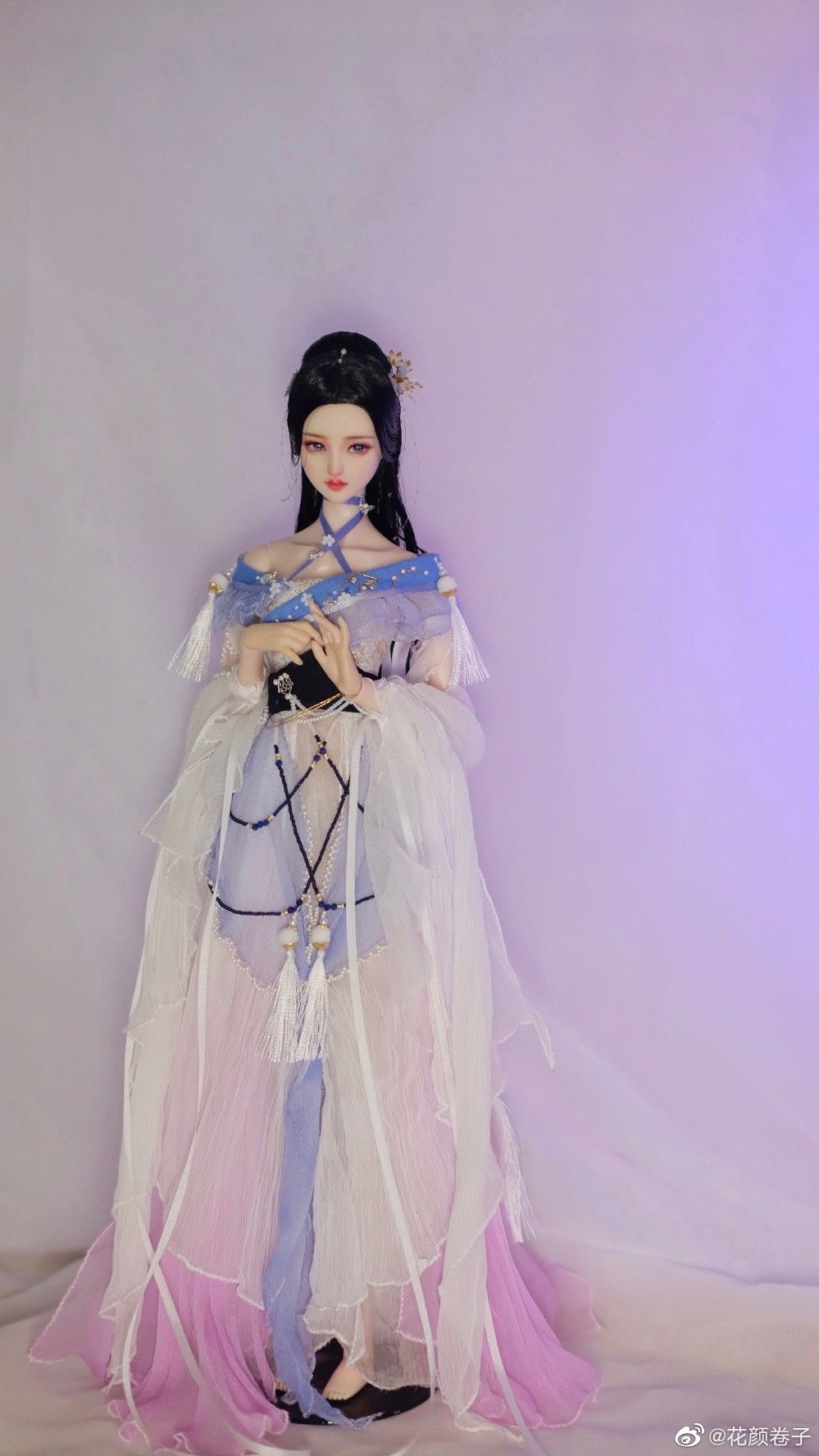 The Enigma of Dark Cheongsam:A Symbol of Traditional Elegance The Enigma of Dark Cheongsam:A Symbol of Traditional Elegance