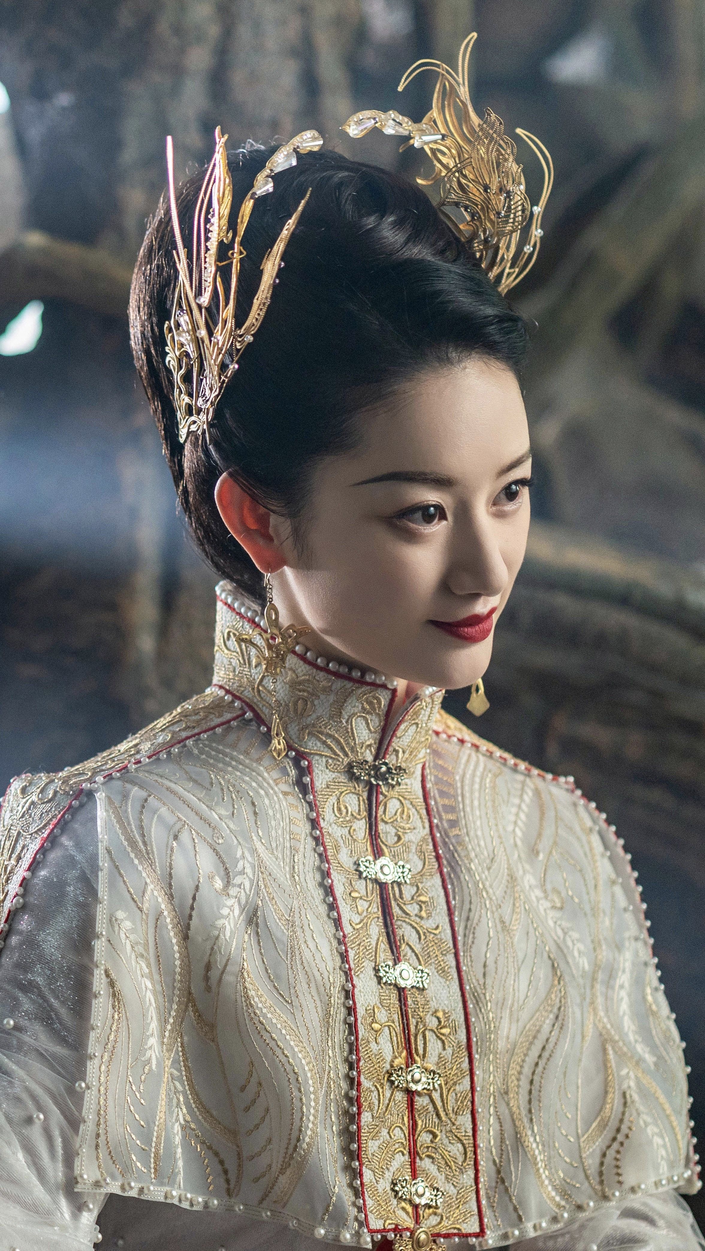 The Nostalgia of Qipao:Tales from a Decade-Long Journey