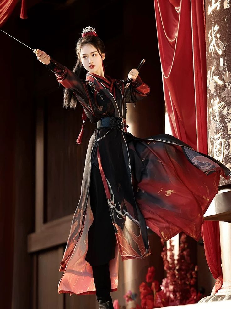 The Evolution of Gown-Style Cheongsam:A Blend of Tradition and Modernity The Evolution of Gown-Style Cheongsam:A Blend of Tradition and Modernity