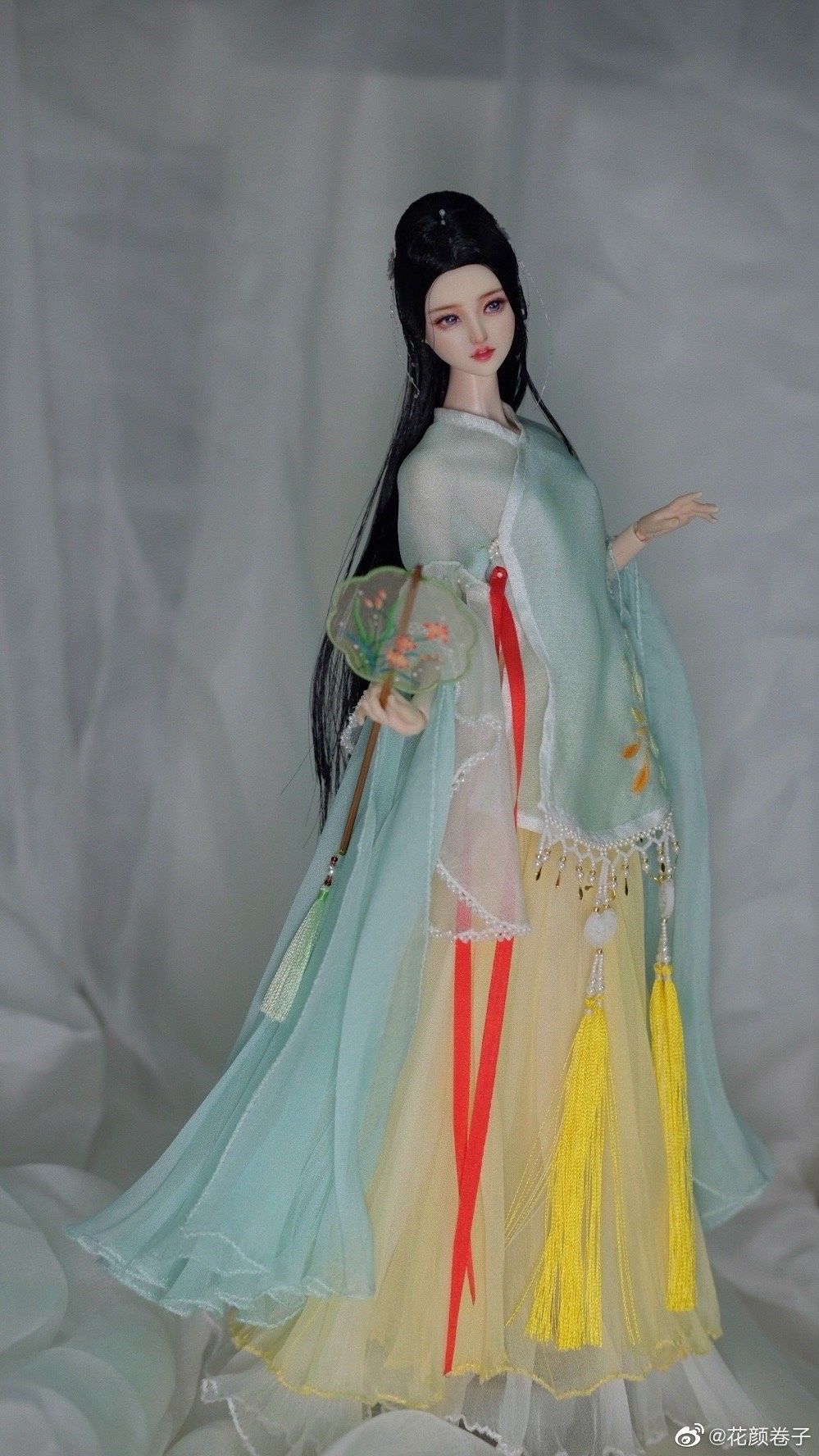 Winter Hanfu Shoes for Girls:A Glimpse into the Traditional yet Fashionable Footwear Winter Hanfu Shoes for Girls:A Glimpse into the Traditional yet Fashionable Footwear