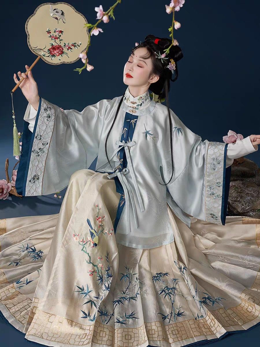 Winter Thickened Horseface Skirt Ensemble:A Fashionable and Warm Choice Winter Thickened Horseface Skirt Ensemble:A Fashionable and Warm Choice