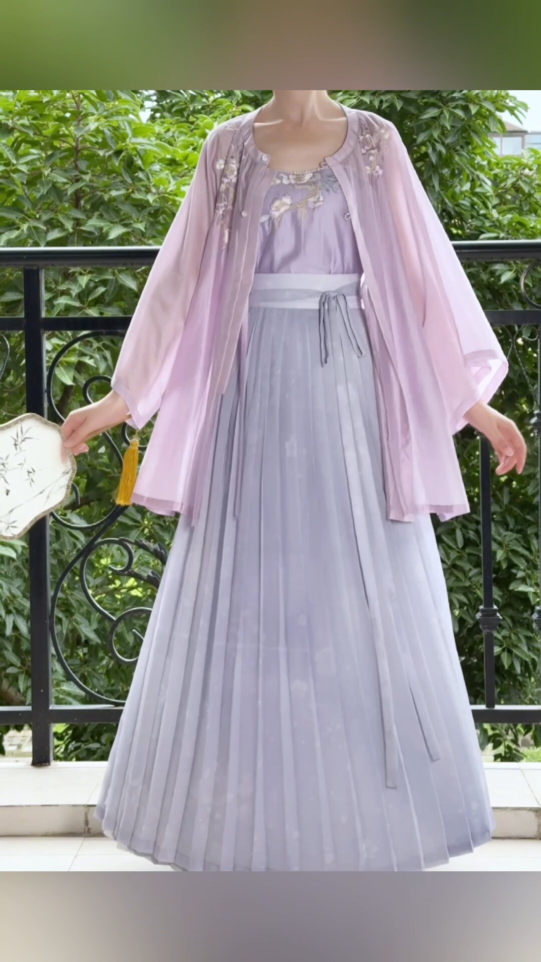 The 15th Year of Zhongling Chronicle:The Splendor of Hanfu Fashion