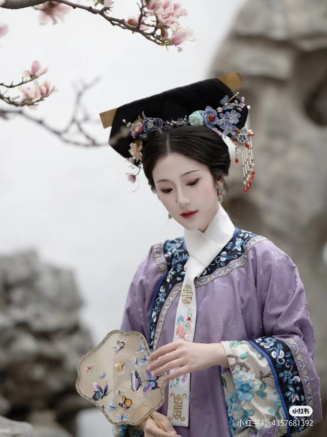 Modernized Tang-Style Cheongsam Dress with Qipao Elements