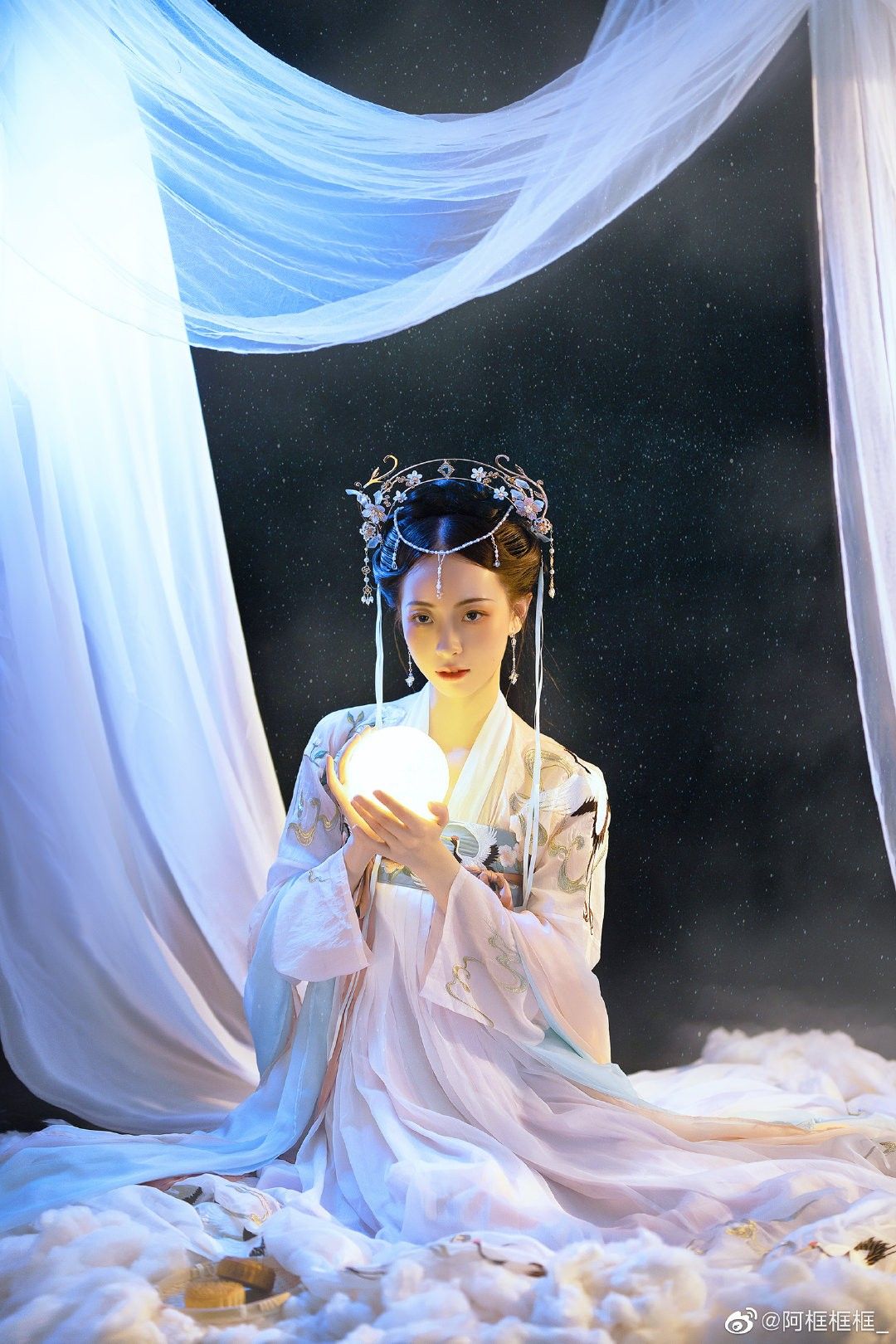 Latest Qipao Styles in Shanghai:Embracing the Ice Silk Revolution Latest Qipao Styles in Shanghai:Embracing the Ice Silk Revolution