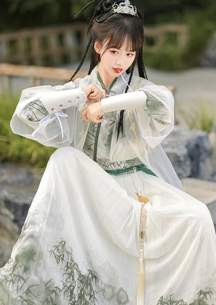 Red-Embroidered Engagement Cheongsam with Long Sleeves:A Symbol of Love and Tradition Red-Embroidered Engagement Cheongsam with Long Sleeves:A Symbol of Love and Tradition