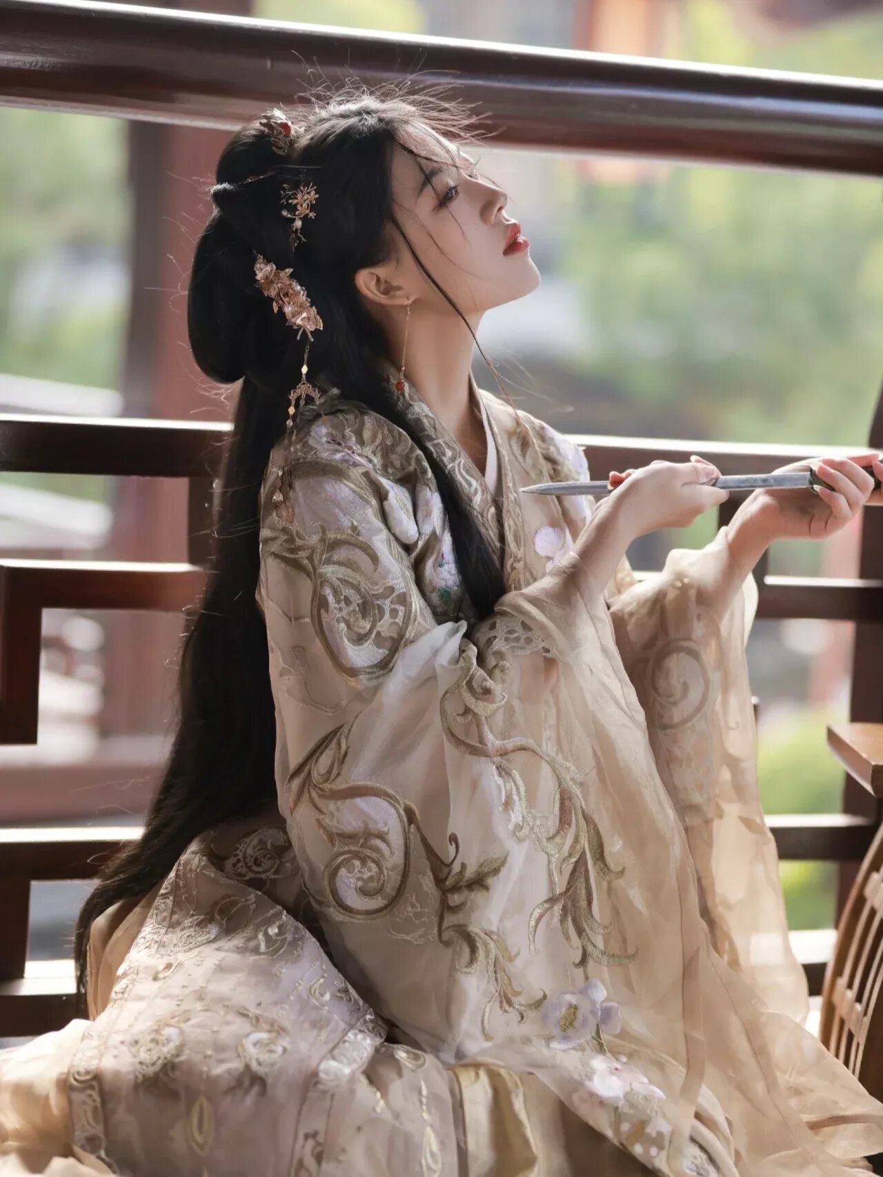 Summer Elegance in Hanfu Qiyao:A Journey into Traditional Chinese Fashion Summer Elegance in Hanfu Qiyao:A Journey into Traditional Chinese Fashion