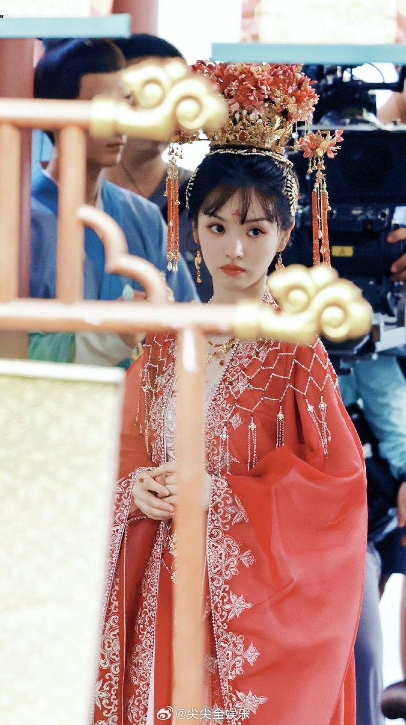 Reimagining the Cheongsam Dress:Embracing Modern Elegance in Traditional Womens Wear Reimagining the Cheongsam Dress:Embracing Modern Elegance in Traditional Womens Wear