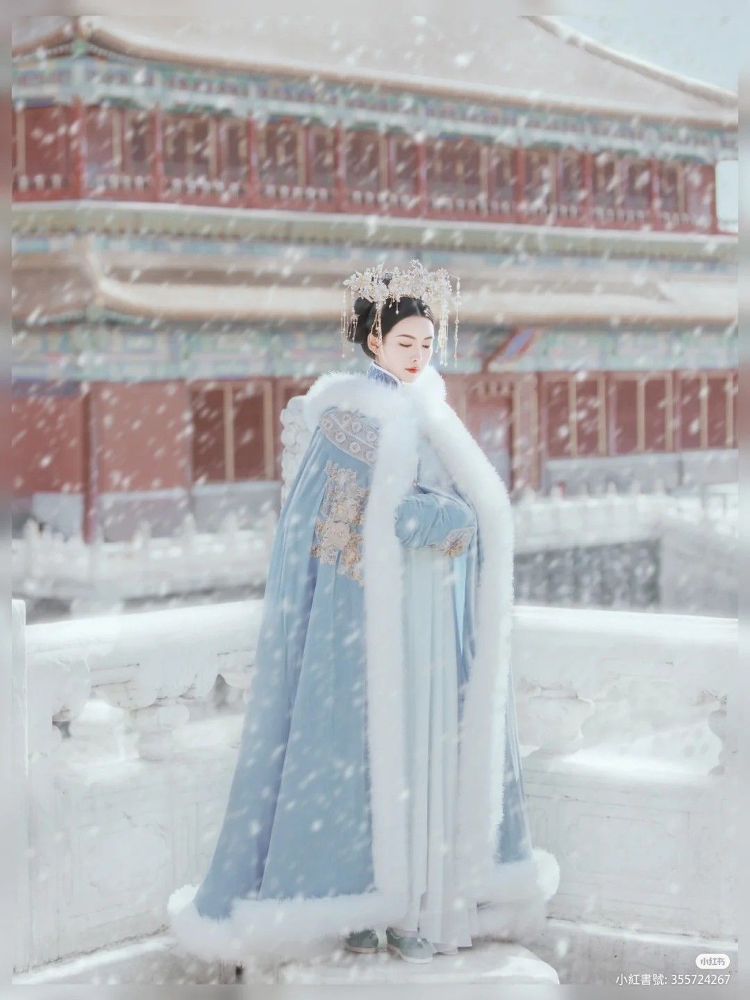 The Splendor of Dragon Empress Hanfu:A Closer Look at the Da Xiushan Cheongsam