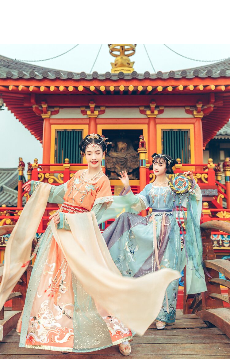 The Enchantment of Big-袖衫 Hanfu for Little Girls The Enchantment of Big-袖衫 Hanfu for Little Girls