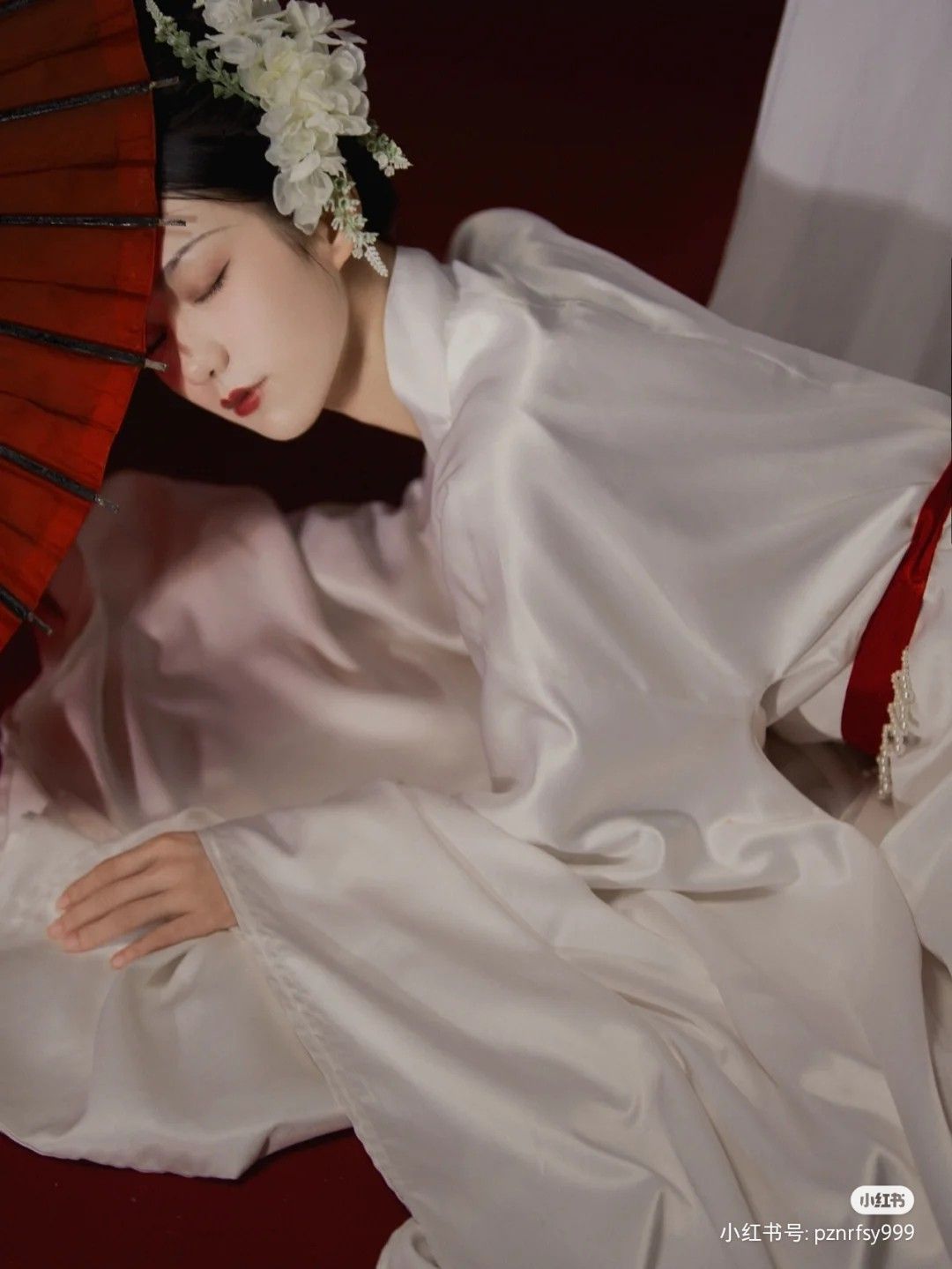 Winter Warmth in Traditional Hanfu:The Qiuyi Robe Winter Warmth in Traditional Hanfu:The Qiuyi Robe