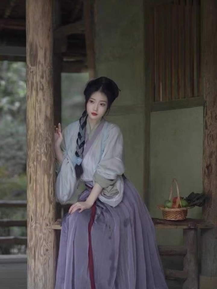 The Revival of Classic Spring and Autumn Long Sleeve Cheongsam Skirt The Revival of Classic Spring and Autumn Long Sleeve Cheongsam Skirt