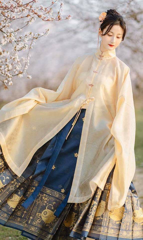 Original Song Dynasty Hanfu Fashion:A Journey into the Essence of Traditional Chinese Elegance