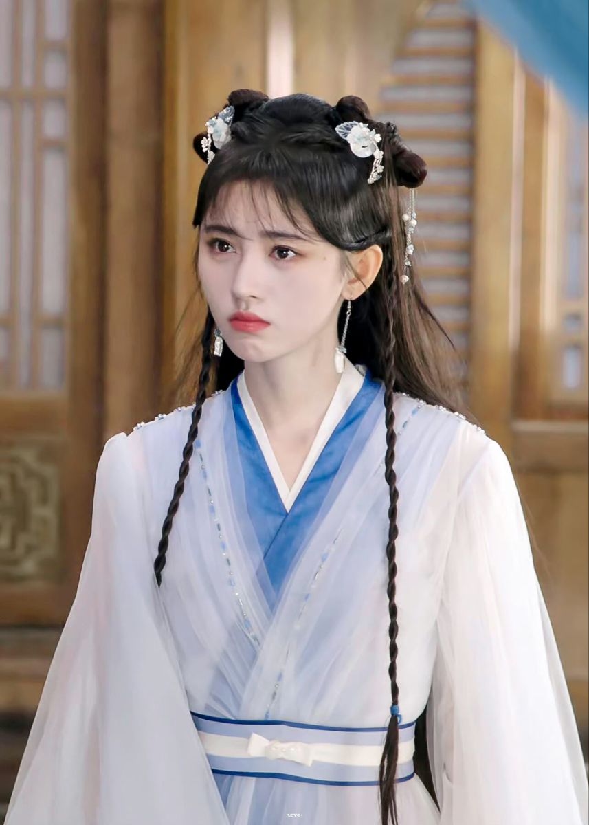 The Story of Chen Sanyuans Horseface Skirt:A Cultural Icon of Traditional Chinese Fashion