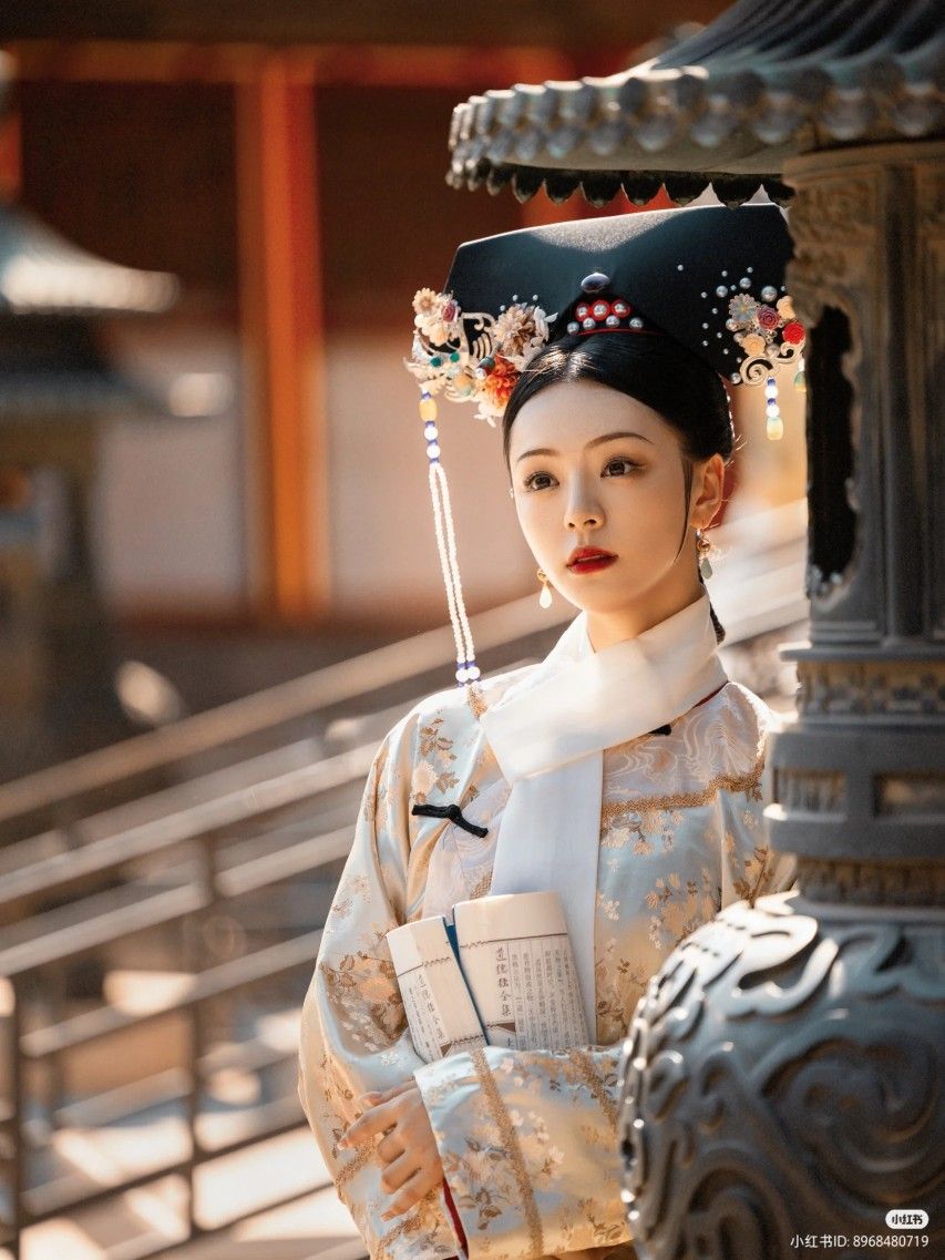 Hanfu Fashion:Exploring the Charm of Yang Mis Style of Jinmi Hanfu Hanfu Fashion:Exploring the Charm of Yang Mis Style of Jinmi Hanfu