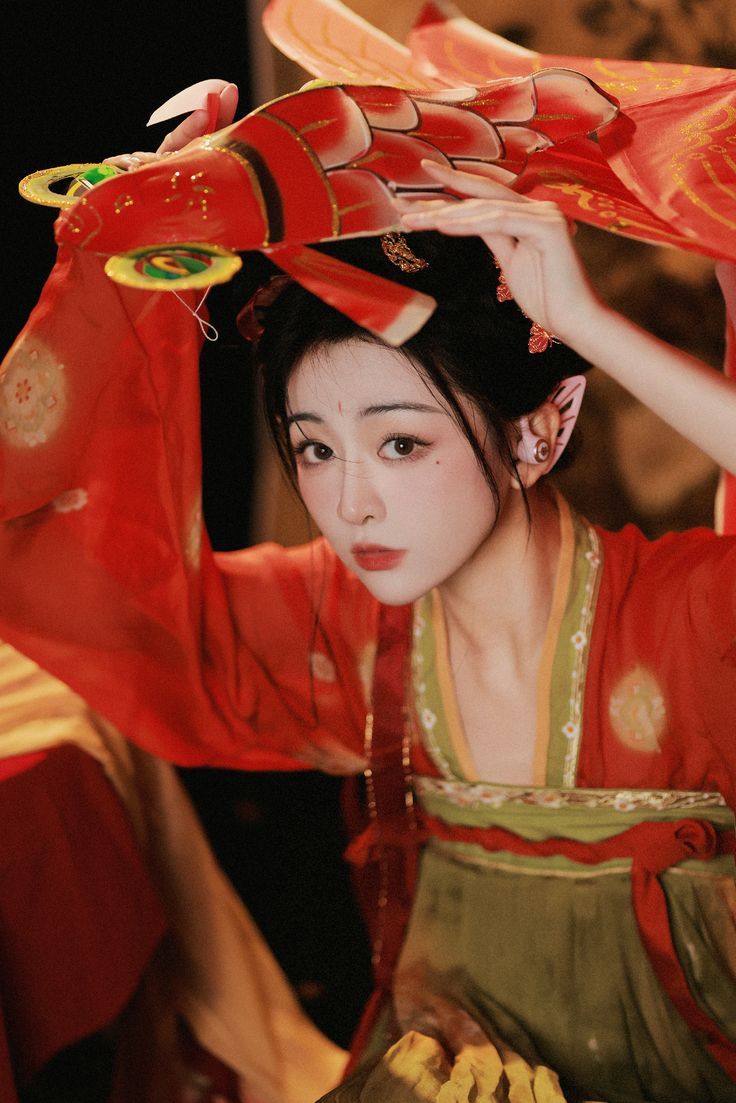 Plump Sisters Journey in a Cheerful Cheongsam:The Journey to the College Entrance Examination Plump Sisters Journey in a Cheerful Cheongsam:The Journey to the College Entrance Examination