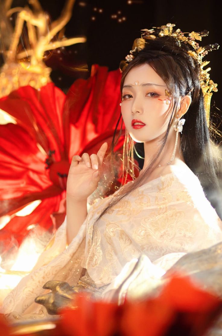 Traditional Chinese-Style Womens Tang Suit Blouses:Embracing the Splendor of Chinese Heritage Traditional Chinese-Style Womens Tang Suit Blouses:Embracing the Splendor of Chinese Heritage