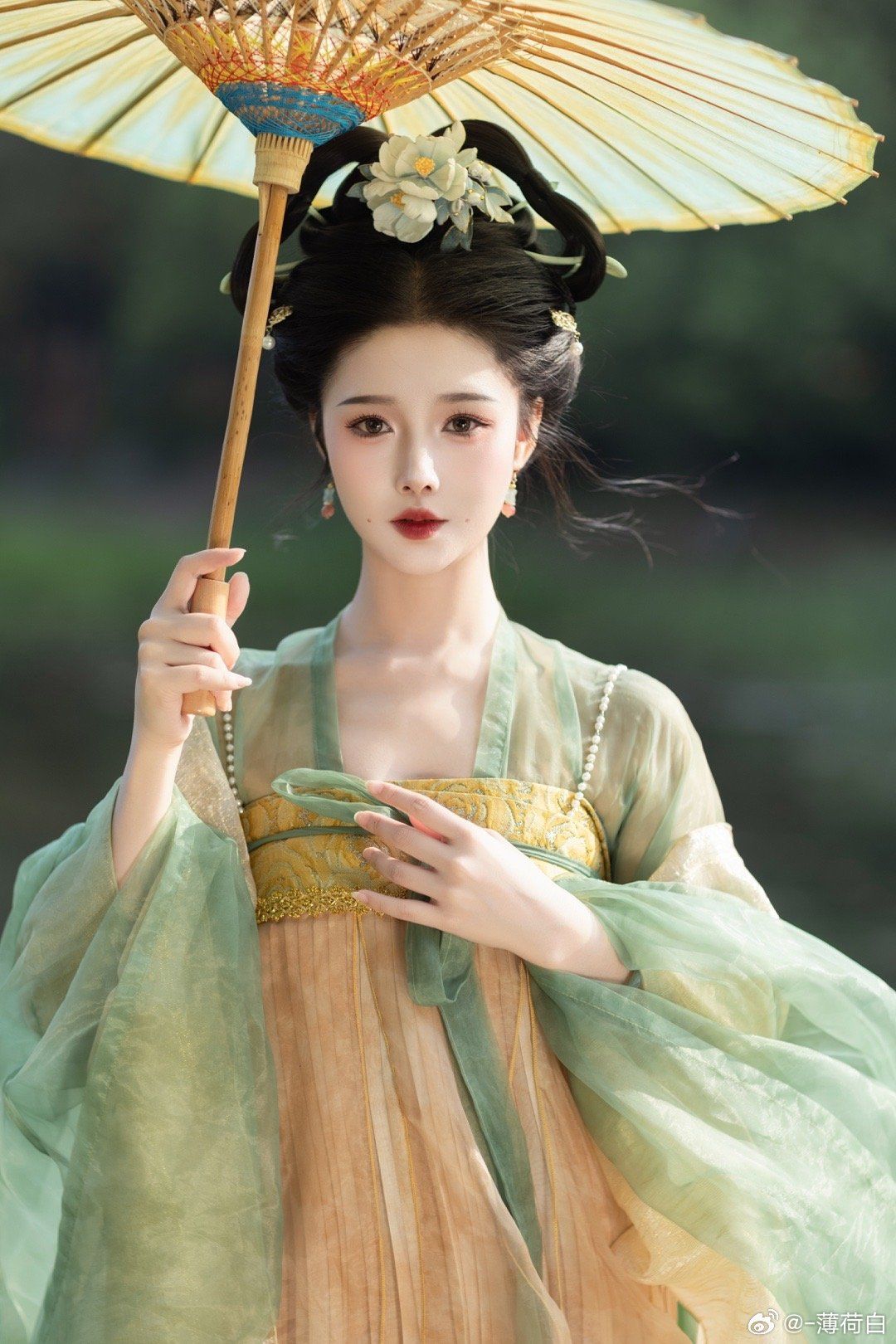 Childrens Cheongsam Dance:Embracing Tradition in Youth Dance Performances Childrens Cheongsam Dance:Embracing Tradition in Youth Dance Performances