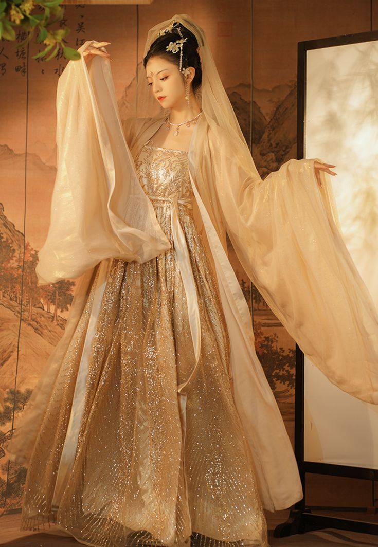 Toast to the Qipao Women:A Celebration of Elegance and Respect Toast to the Qipao Women:A Celebration of Elegance and Respect