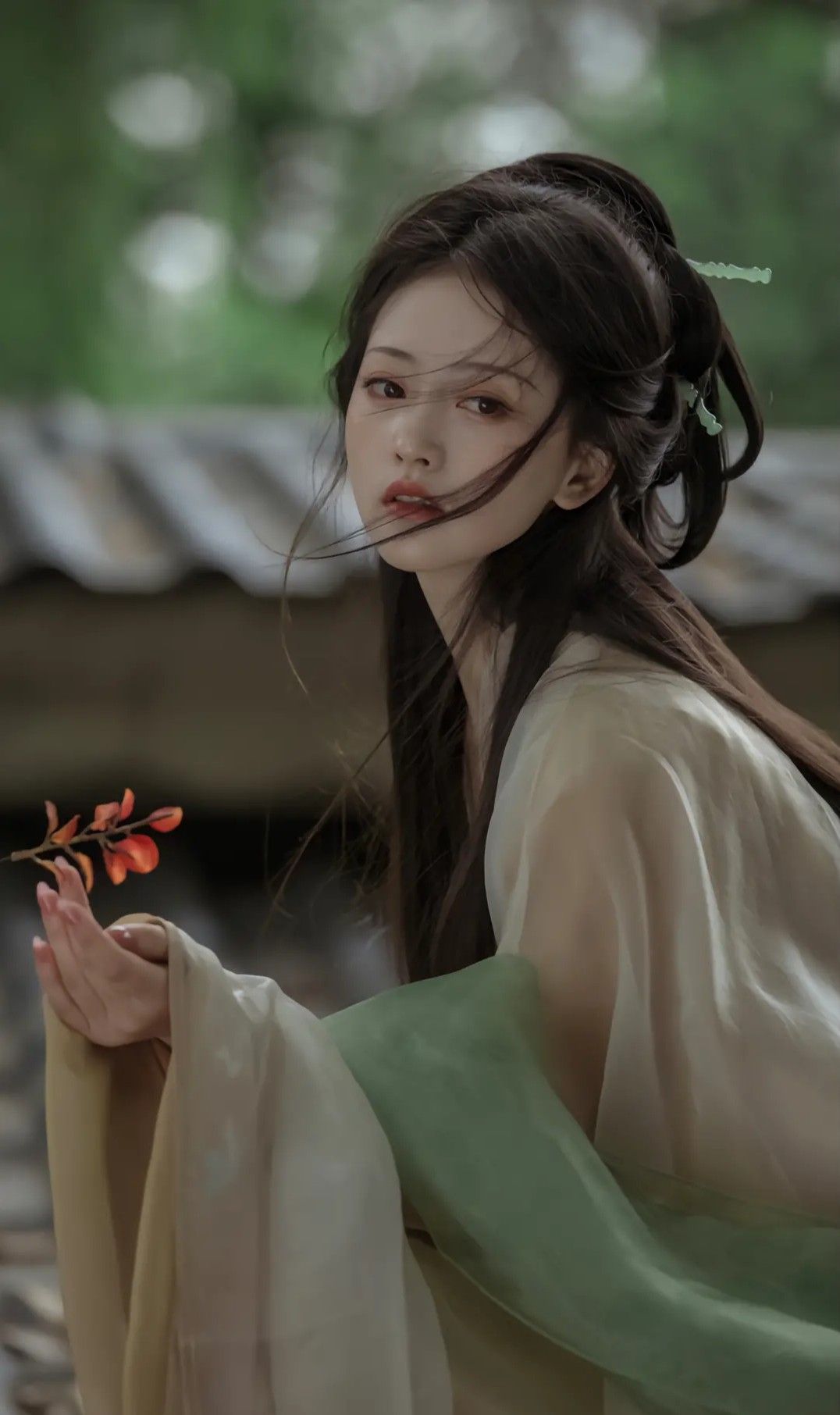 Enhancing Traditional Hanfu for Summer:A Guide for Petite Frames Enhancing Traditional Hanfu for Summer:A Guide for Petite Frames