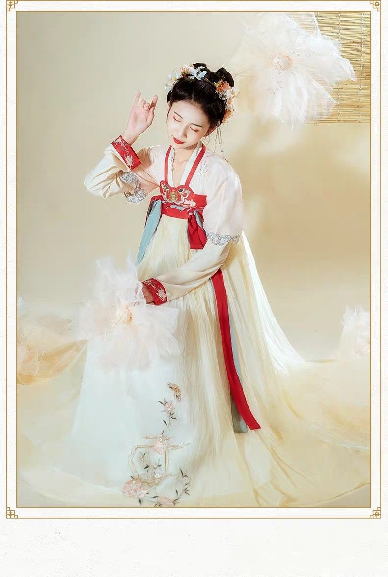 The Elegance of Cheongsam-Style Silk Split-Front Dress