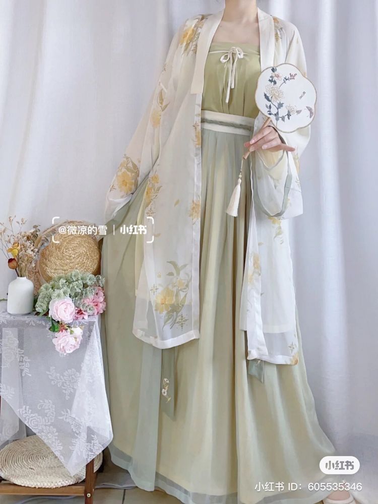 Maternity Cheongsam Skirts for Late Pregnancy:A Fashionable and Comfortable Choice Maternity Cheongsam Skirts for Late Pregnancy:A Fashionable and Comfortable Choice
