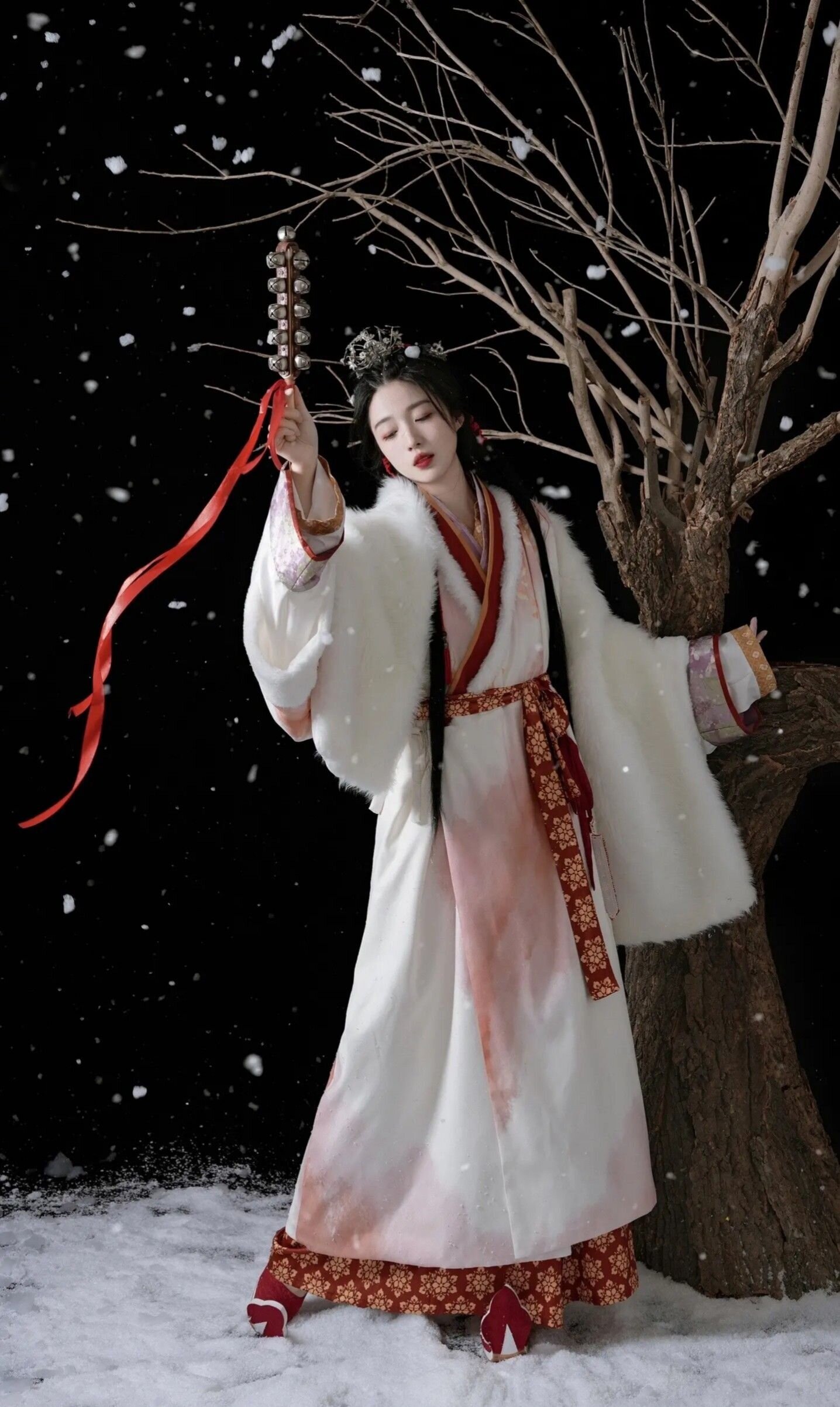 Hanfu Rentals and Performance Costumes:A Journey into Traditional Chinese Elegance Hanfu Rentals and Performance Costumes:A Journey into Traditional Chinese Elegance