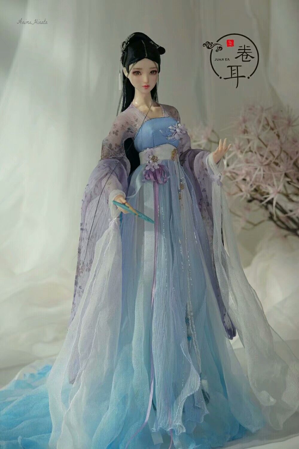 Ancient Womens Hanfu Costumes and the Zodiac:A Journey Through Time