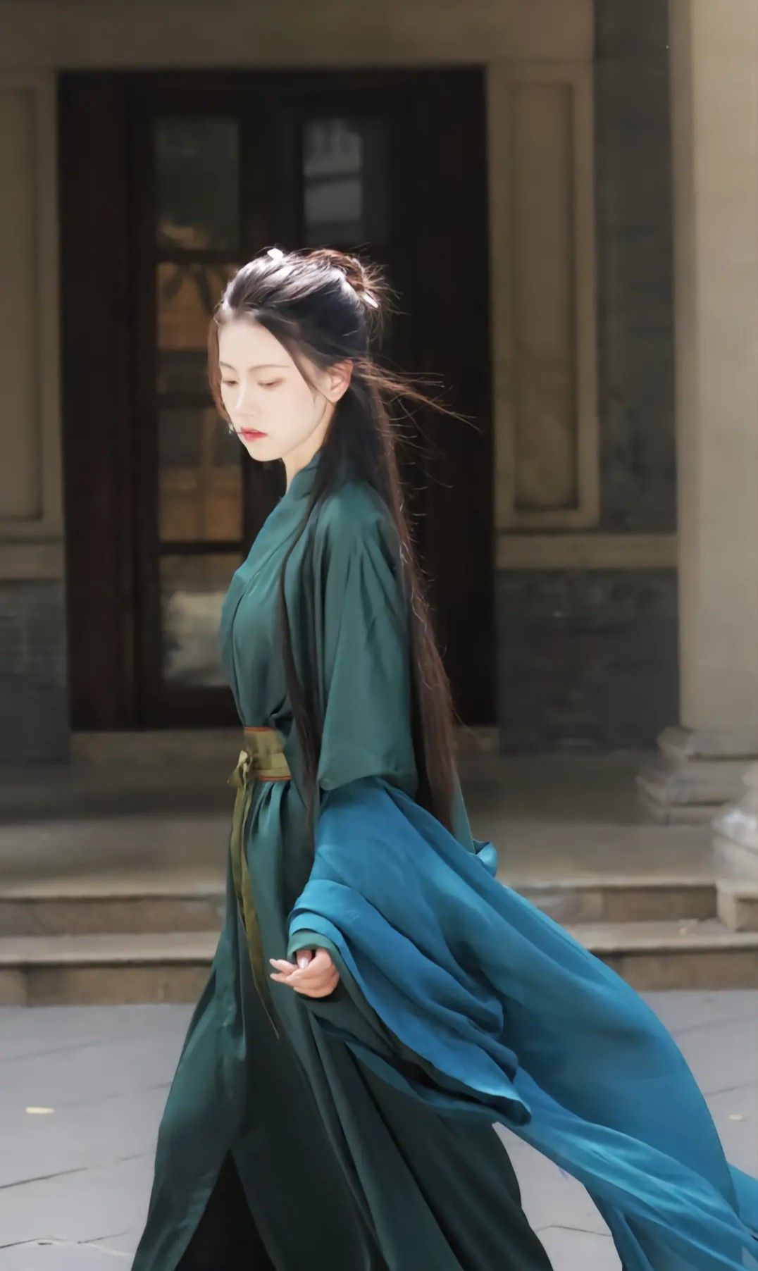 Pearl Necklaces to Match Qipao:A Guide to Elegant Chinese Traditional Beauty