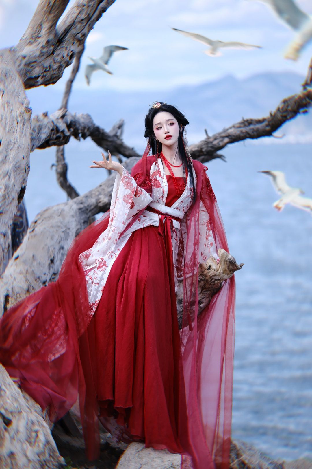 小个子夏季旗袍时尚指南,优雅与自信的完美融合 小个子夏季旗袍时尚指南,优雅与自信的完美融合