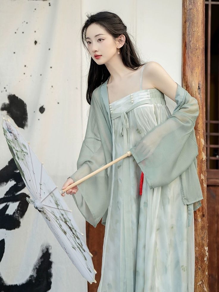 The Splendor of Jiangnan Style Hanfu:Unveiling the Essence of Traditional Chinese Elegance The Splendor of Jiangnan Style Hanfu:Unveiling the Essence of Traditional Chinese Elegance