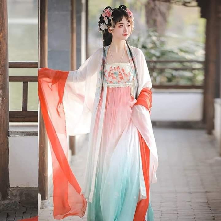 Ten-Year-Olds Summer Hanfu Fashion:The Journey into Traditional Elegance Ten-Year-Olds Summer Hanfu Fashion:The Journey into Traditional Elegance