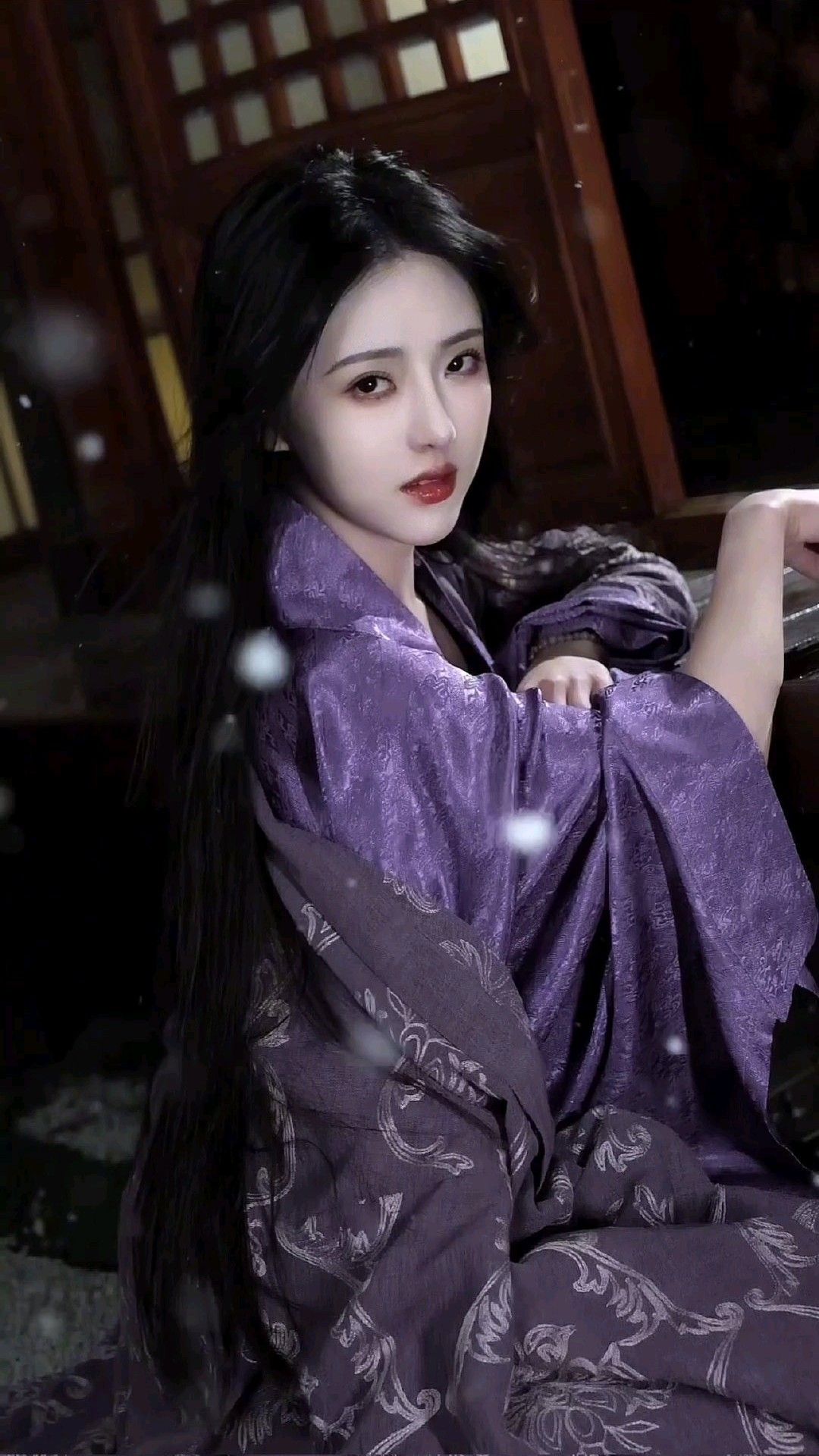 Festive Cheongsam Beauty:Embracing the New Chinese Style Festive Cheongsam Beauty:Embracing the New Chinese Style