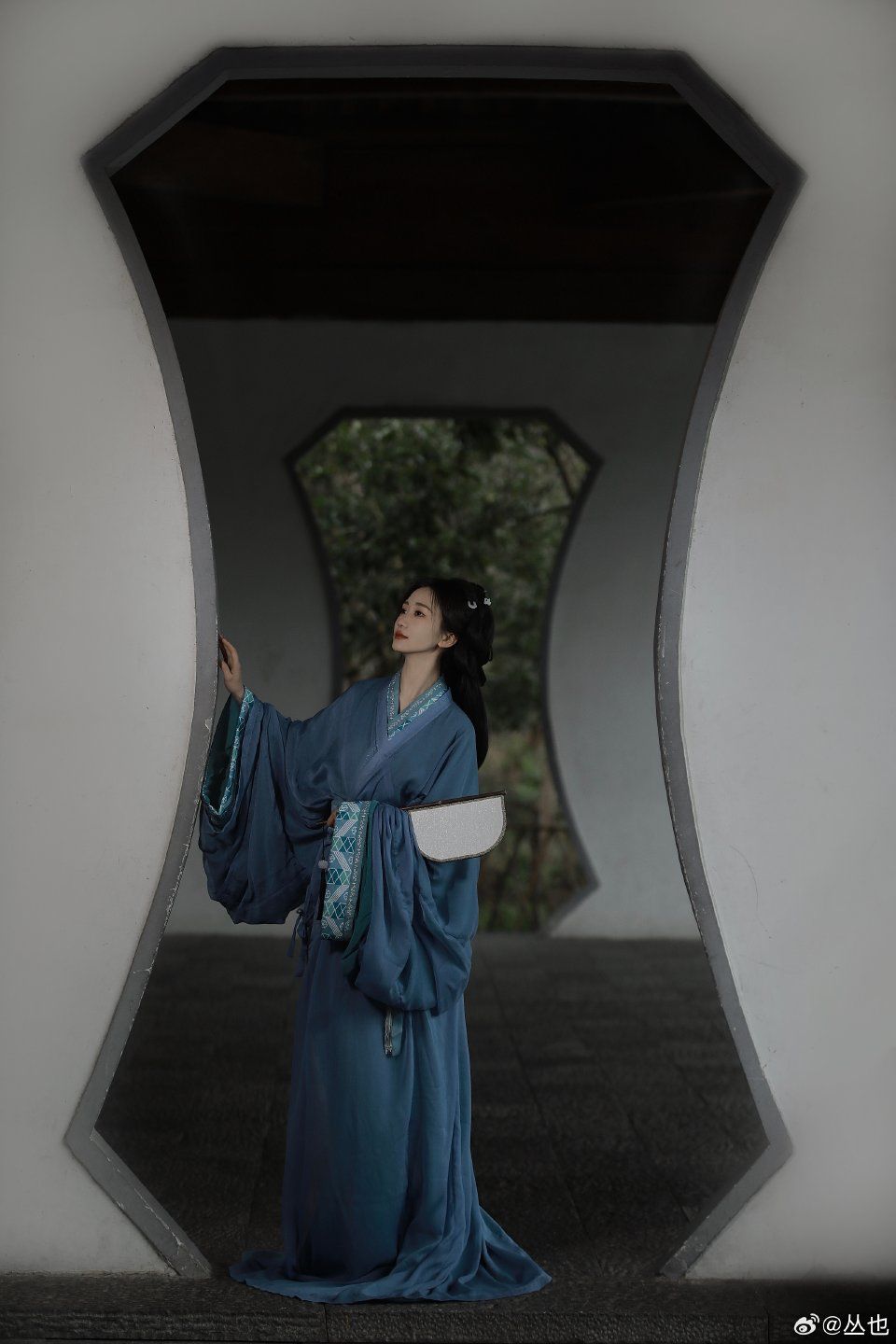 Everyday Wear of Hanfu for Women:A Guide to Modern and Comfortable Traditional Attire Everyday Wear of Hanfu for Women:A Guide to Modern and Comfortable Traditional Attire