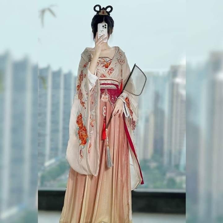 Purple Cheongsam and the Enchanting Charm of Ube Purple Cheongsam and the Enchanting Charm of Ube