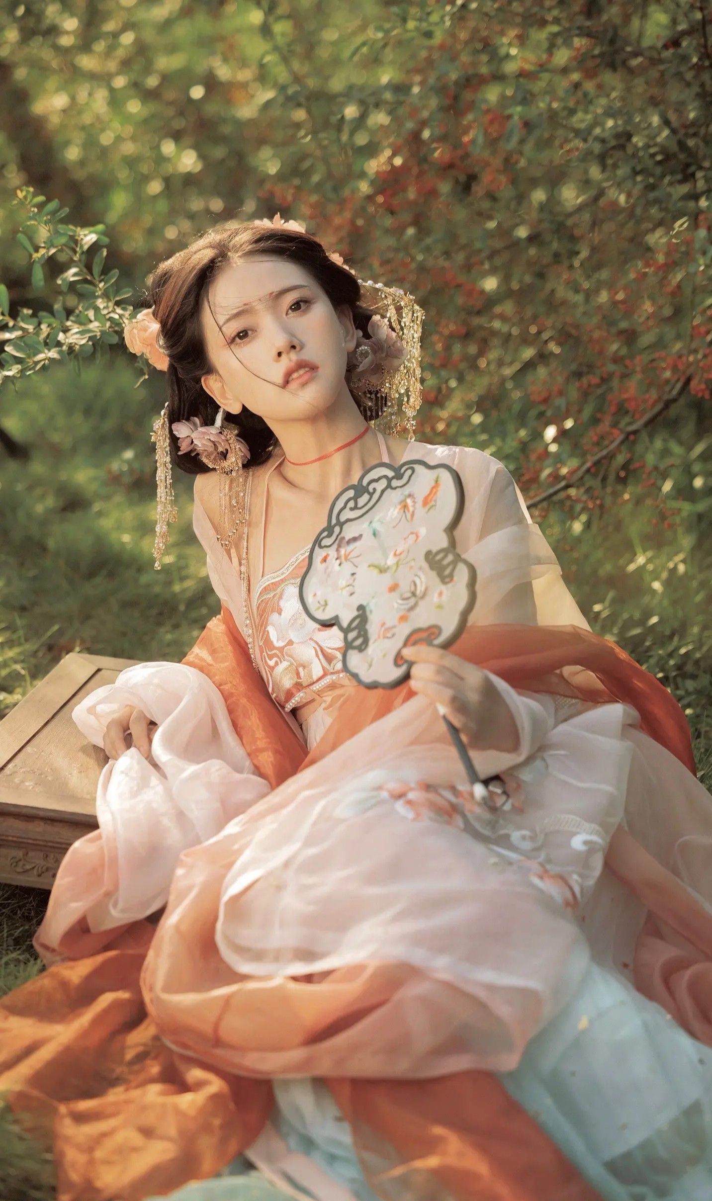 The Rise of Short-Style Cheongsam Blouses:A Fashion Trend in Modern Times The Rise of Short-Style Cheongsam Blouses:A Fashion Trend in Modern Times