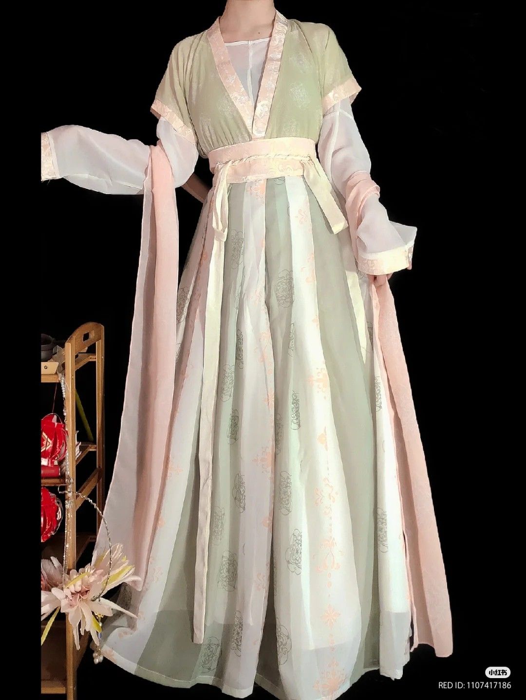 Zhao Lusis Hanfu Fashion in TV Series:A Glimpse into Traditional Elegance Zhao Lusis Hanfu Fashion in TV Series:A Glimpse into Traditional Elegance